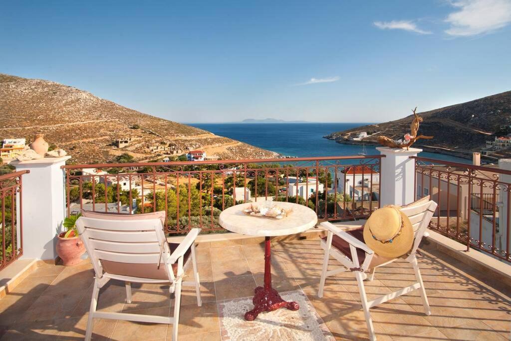 Nikis Seaside House Villa Vlihádia Kültér fotó